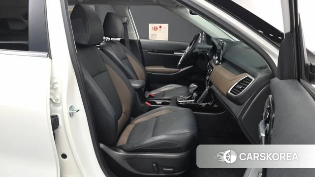 Kia Seltos 2020 Белый из Кореи, фото 2