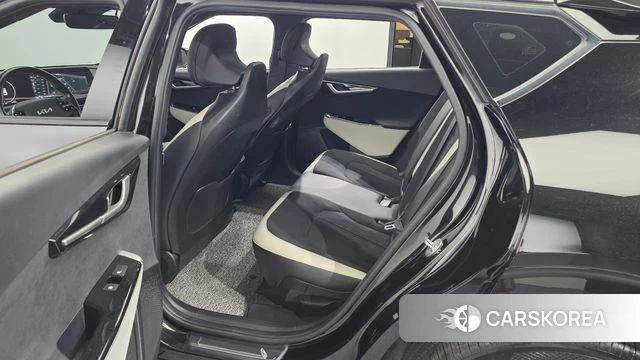 Kia EV6 2022 Черный из Кореи, фото 2