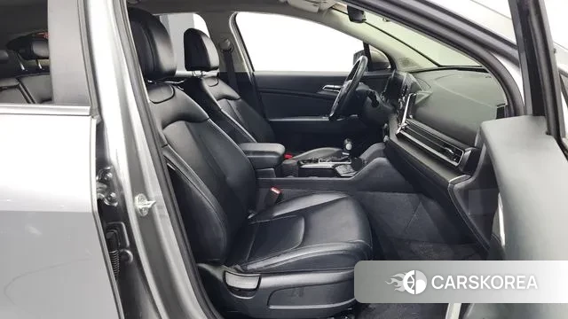 Kia Sportage 5th Generation 2021 Серебряный из Кореи, фото 2