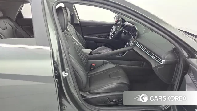 Hyundai The New Avante (CN7) 2023 Серый из Кореи, фото 2