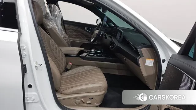 Kia K8 Hybrid 2023 Белый из Кореи, фото 2