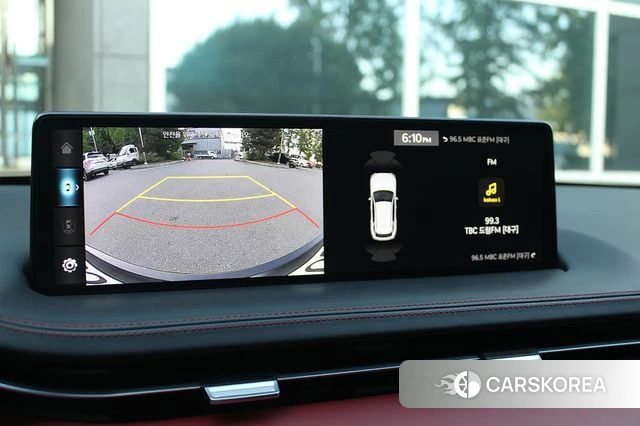 Genesis GV70 2023 Черный из Кореи, фото 2