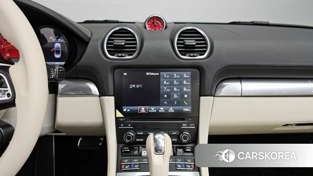 Porsche 718 Boxster 2018 Серый из Кореи, фото 2