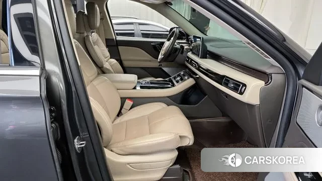 Lincoln Aviator 2nd generation 2020 Серый из Кореи, фото 2