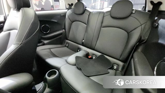 Mini Cooper S 2018 Красный из Кореи, фото 2