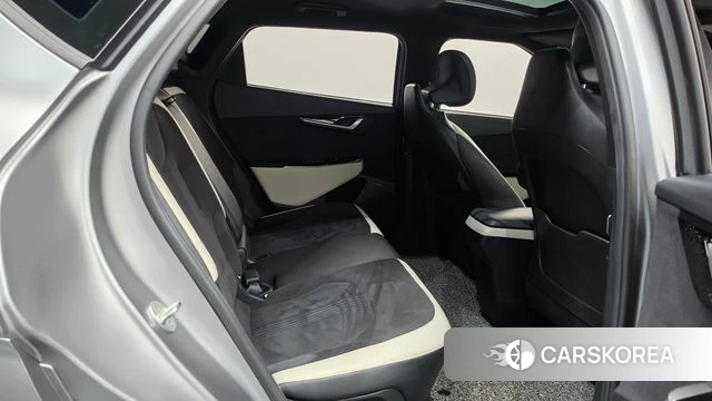 Kia EV6 2022 Серый из Кореи, фото 2
