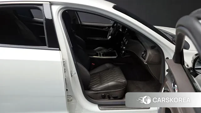 Kia Stinger Meister 2022 Белый из Кореи, фото 2