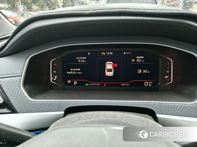 Volkswagen Lavida 2023 Белый из Китая, фото 2