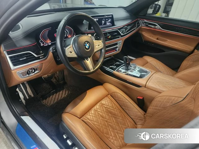 BMW 7 Series (G11) 2020 Серебристо-серый из Кореи, фото 2