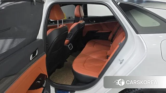 Kia The New K5 Hybrid 3rd generation 2024 Белый из Кореи, фото 2