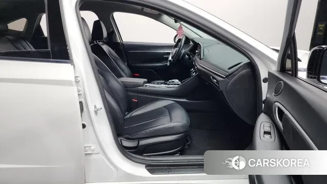 Hyundai Sonata (DN8) 2022 Белый из Кореи, фото 2