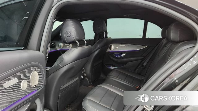 Mercedes-Benz E-Class W213 2022 Серый из Кореи, фото 2