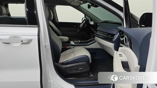 Kia The New Carnival 4th Generation 2024 Белый из Кореи, фото 2