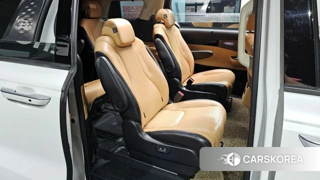 Kia Carnival 4th generation 2021 Белый из Кореи, фото 2