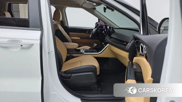 Kia Carnival 4th generation 2021 Белый из Кореи, фото 2