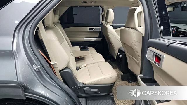 Ford Explorer 6th Generation 2022 Серый из Кореи, фото 2