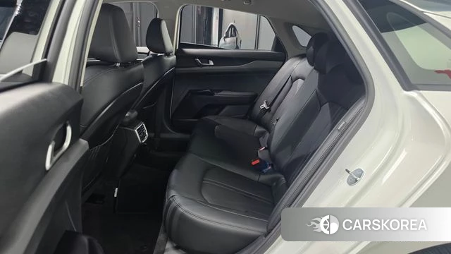 Kia The New K5 3rd generation 2025 Белый из Кореи, фото 2