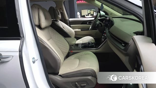 Kia Carnival 4th generation 2022 Белый из Кореи, фото 2