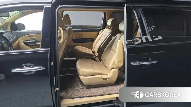 Kia The New Carnival 2019 Черный из Кореи, фото 2