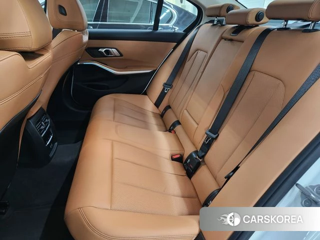 BMW 3 Series (G20) 2025 Белый из Кореи, фото 2