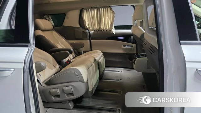 Kia Carnival 4th generation id 4550035 из Кореи 2