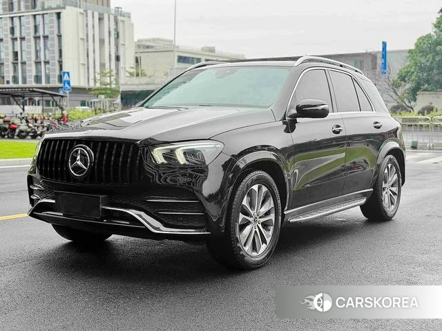 Mercedes-Benz GLE (import) 2022 Черный из Китая, фото 2