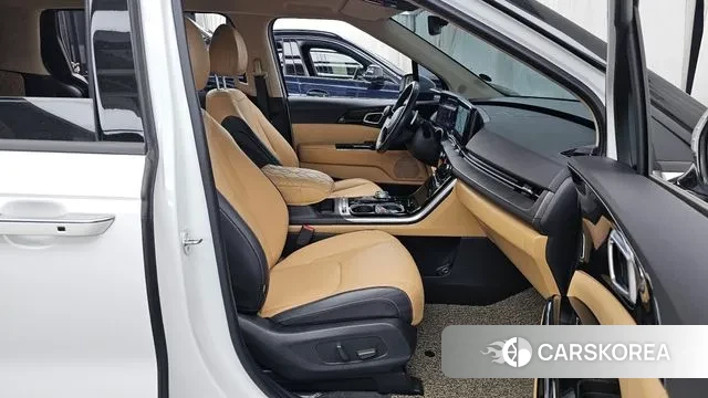 Kia Carnival 4th generation 2023 Белый из Кореи, фото 2