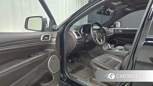 Jeep Grand Cherokee id 2886531 из Кореи 2