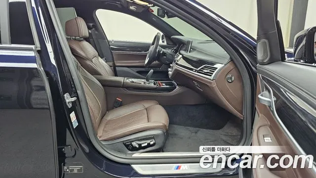 BMW 7 Series (G11) 2019 Черный из Кореи, фото 2