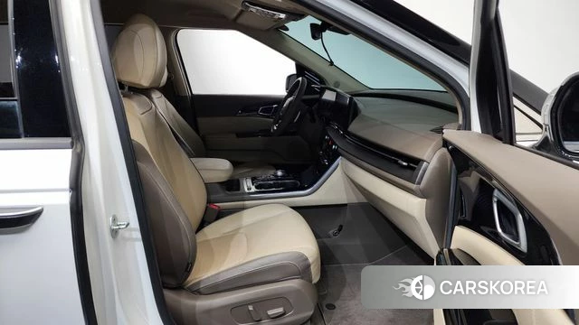 Kia Carnival 4th generation 2020 Белый из Кореи, фото 2