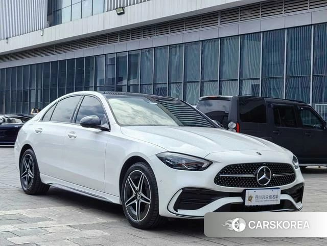 Mercedes-Benz Class C 2024 Белый из Китая, фото 2