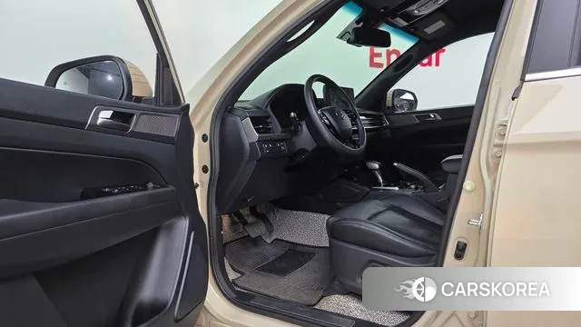 Ssangyong The New Rexton Sport 2024 Жемчужный цвет из Кореи, фото 2