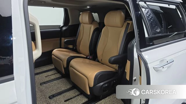 Kia Carnival 4th generation 2023 Белый из Кореи, фото 2