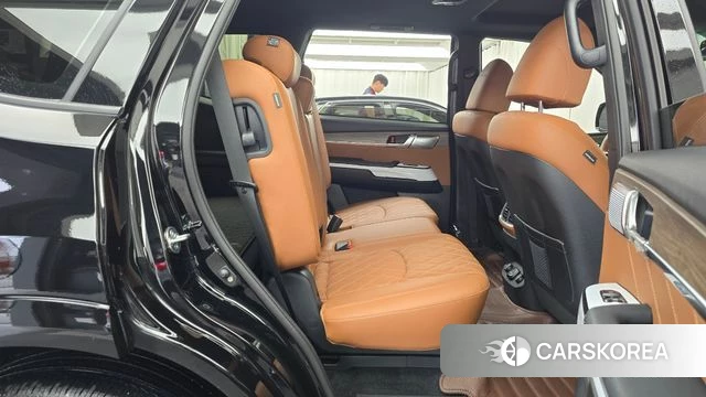 Kia Mohave Master 2024 Черный из Кореи, фото 2