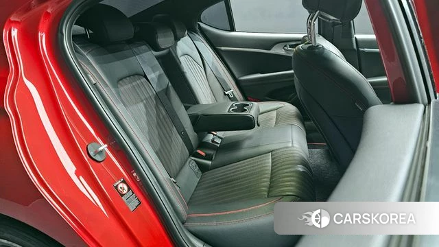 Genesis G70 2019 Красный из Кореи, фото 2