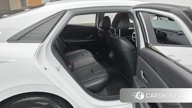 Hyundai Avante (CN7) 2021 Белый из Кореи, фото 2