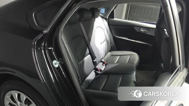 Kia The New K3 2nd generation 2022 Черный из Кореи, фото 2