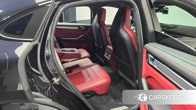 Porsche Cayenne (PO536) 2022 Черный из Кореи, фото 2