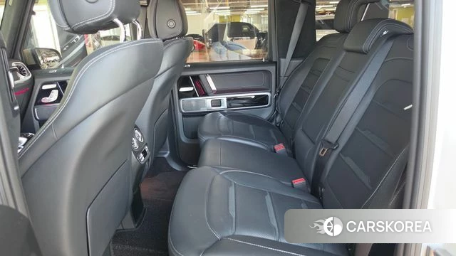 Mercedes-Benz G-Class W463b 2021 Белый из Кореи, фото 2