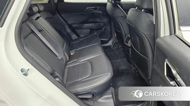 Kia Sportage 5th Generation 2024 Белый из Кореи, фото 2