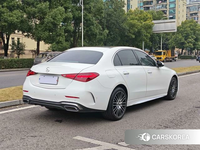 Mercedes-Benz Class C 2023 Белый из Китая, фото 2
