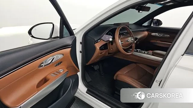 Genesis GV70 2021 Белый из Кореи, фото 2