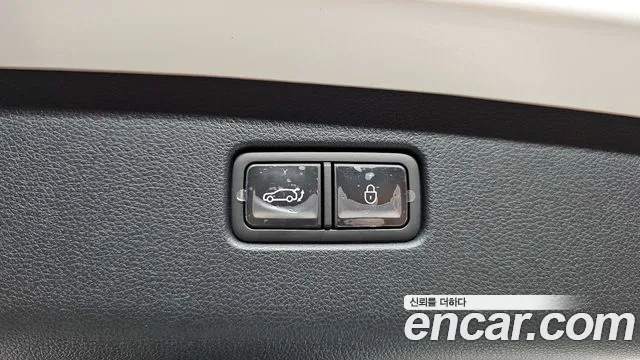 Genesis Electrified GV70 2022 Белый из Кореи, фото 2