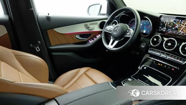 Mercedes-Benz GLC-Class X253 2021 Белый из Кореи, фото 2