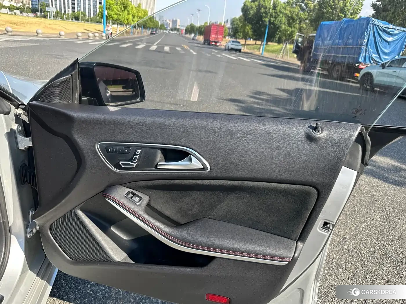 Mercedes-Benz CLA 2018 Silver/gray из Китая, фото 2