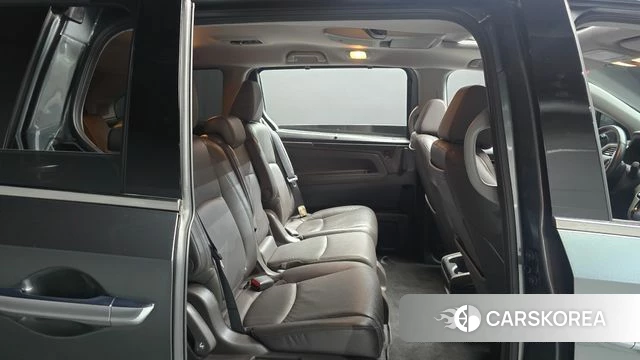 Honda Odyssey 2018 Серый из Кореи, фото 2