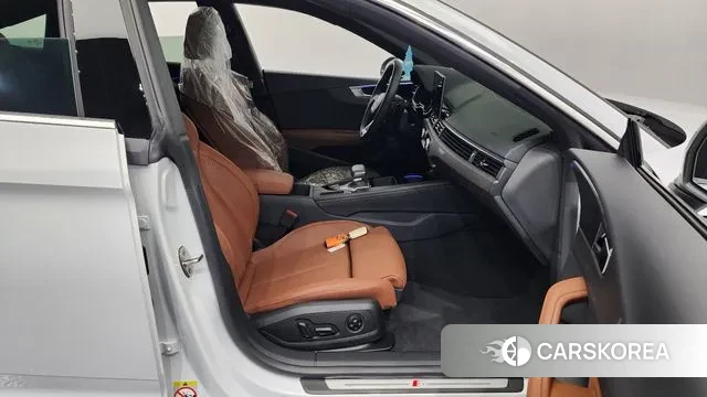 Audi A5 (F5) 2023 Белый из Кореи, фото 2