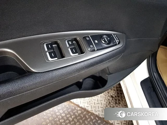 Kia The New K5 2nd generation 2018 Белый из Кореи, фото 2