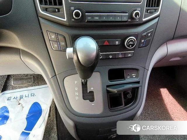 Hyundai The New Grand Starex 2018 Белый из Кореи, фото 2