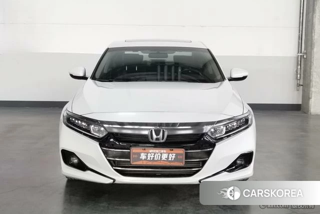 Honda Accord 2022 Белый из Китая, фото 2